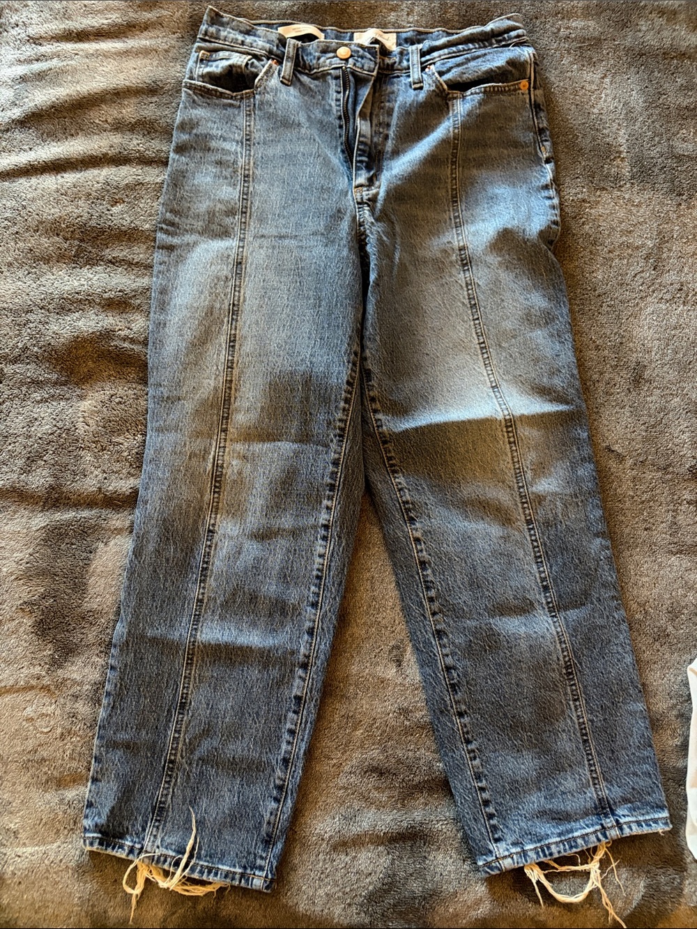 Women’s Straight Fit Denim Jeans - Washed Blue